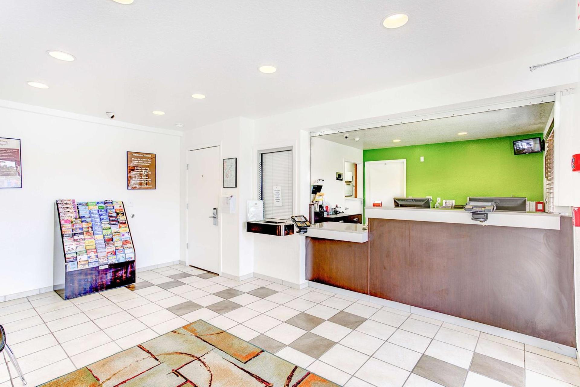 Studio 6 Extended Stay - Kissimmee, FL - Orlando photo 23