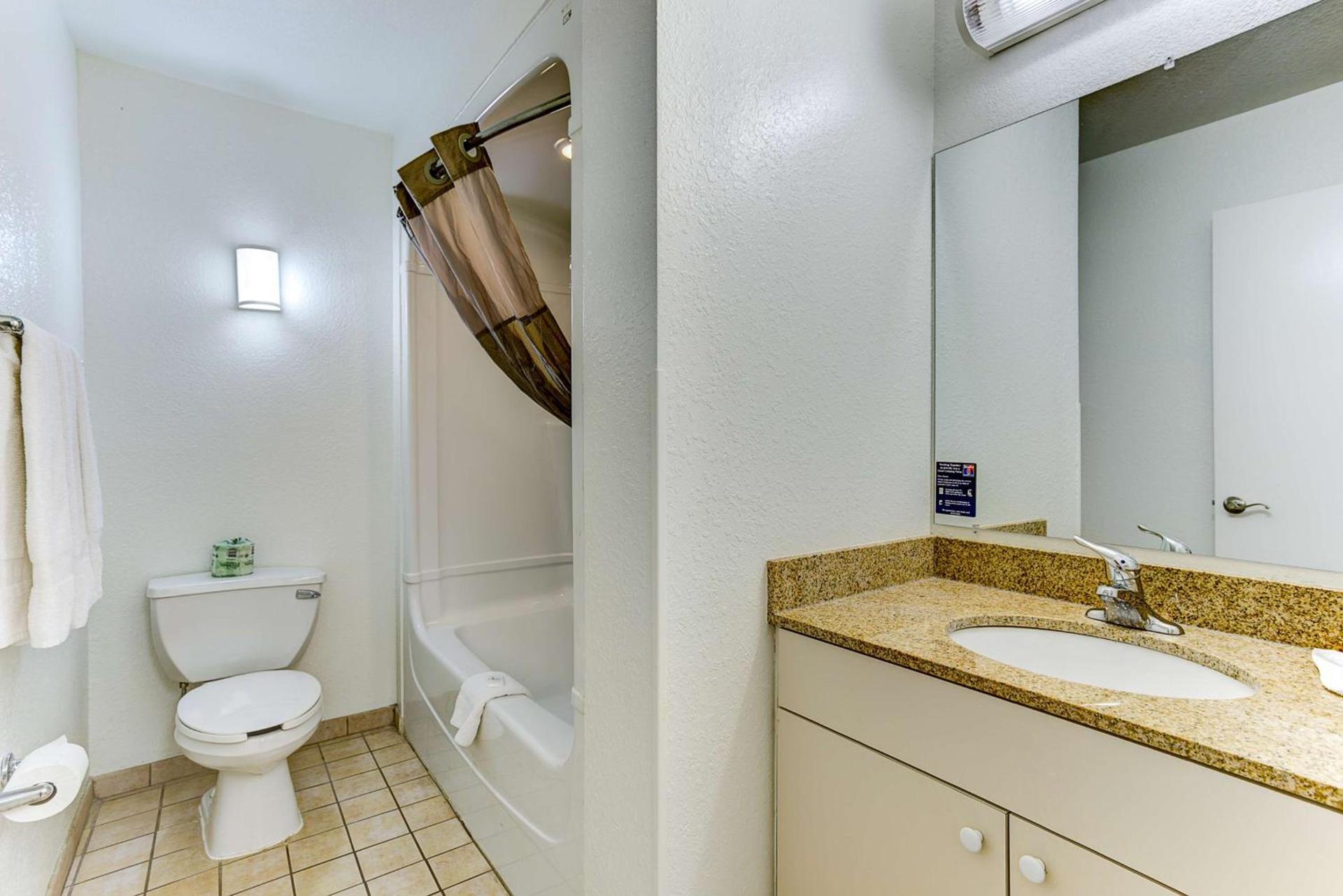Studio 6 Extended Stay - Kissimmee, FL - Orlando photo 18