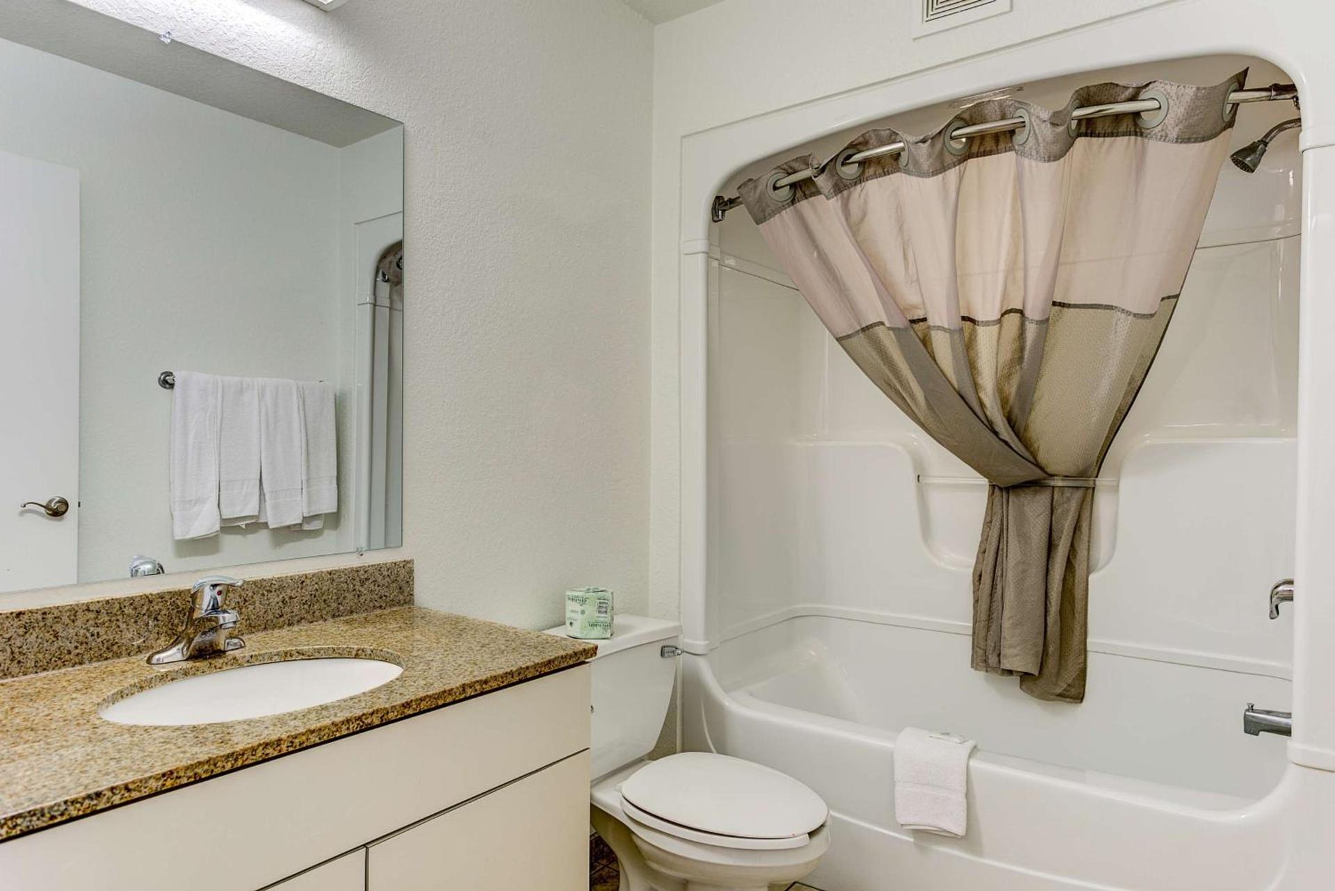 Studio 6 Extended Stay - Kissimmee, FL - Orlando photo 20
