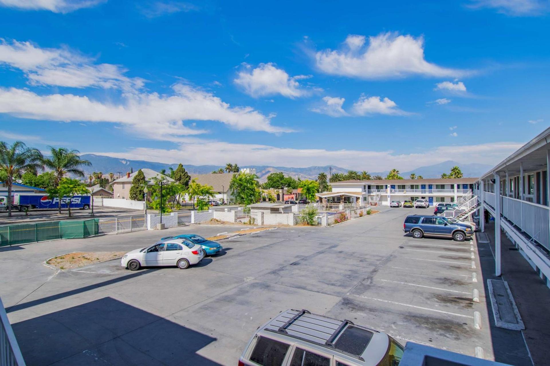 Motel 6-San Bernardino, CA - Downtown photo 4