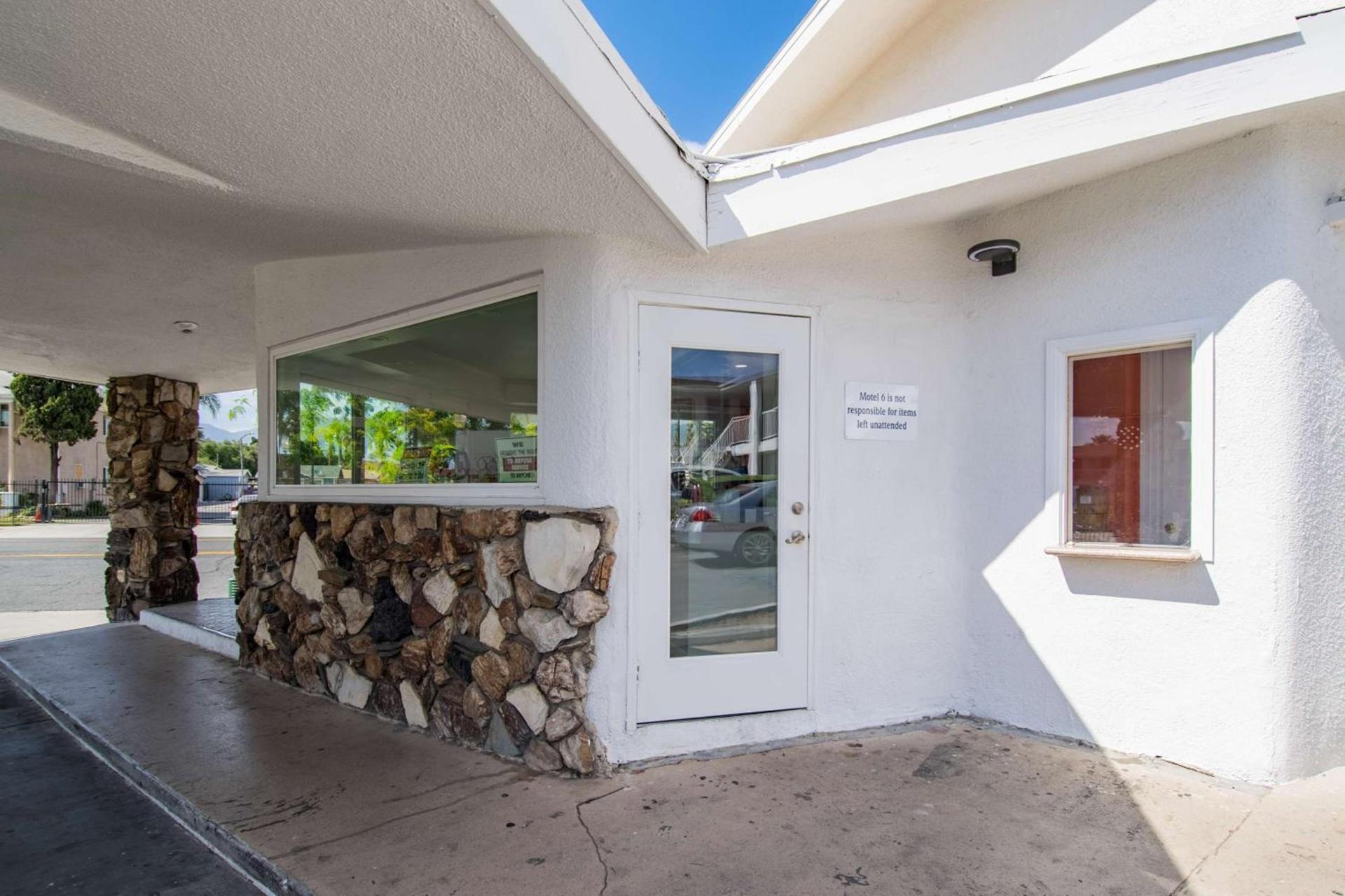 Motel 6-San Bernardino, CA - Downtown photo 12