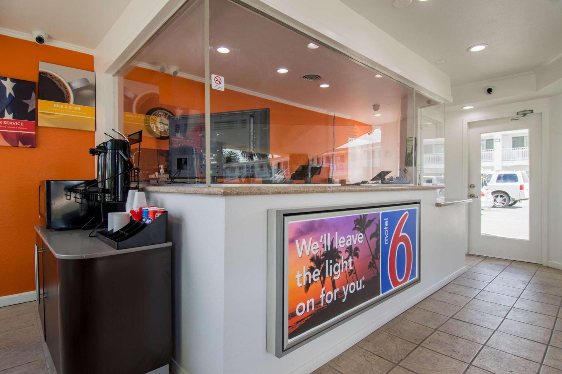 Motel 6-San Bernardino, CA - Downtown photo 14