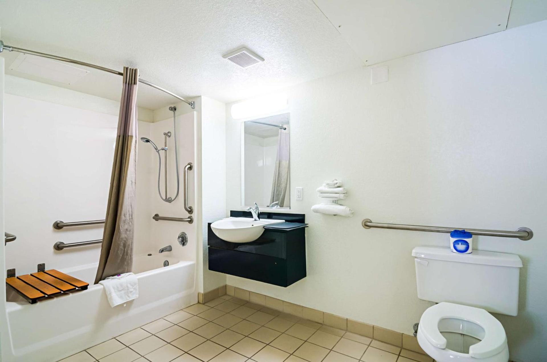 Motel 6-Barstow, CA photo 33