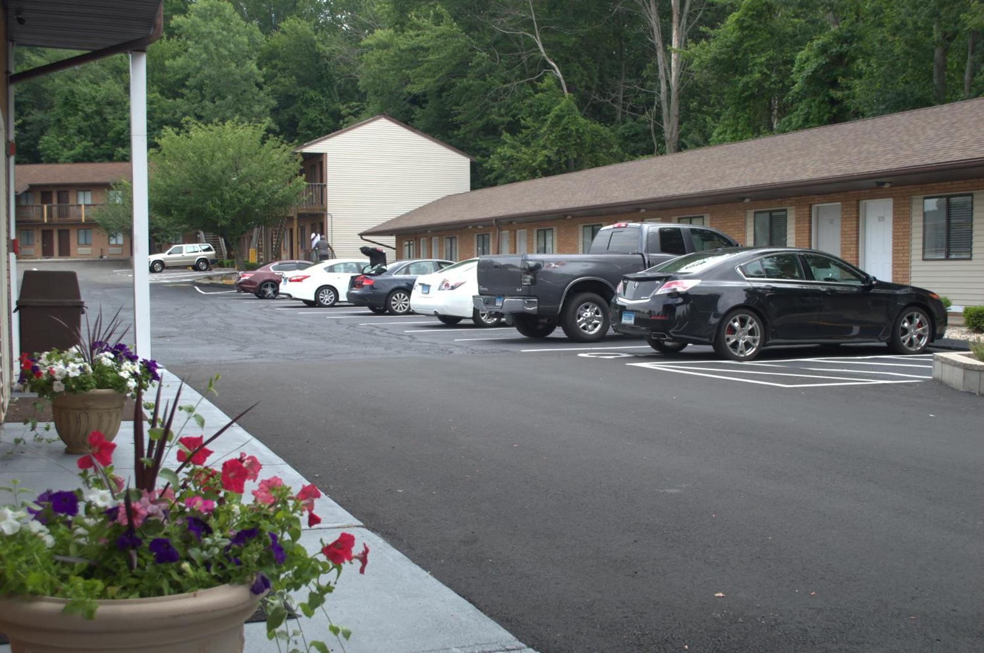 Carrier Motor Lodge photo 2