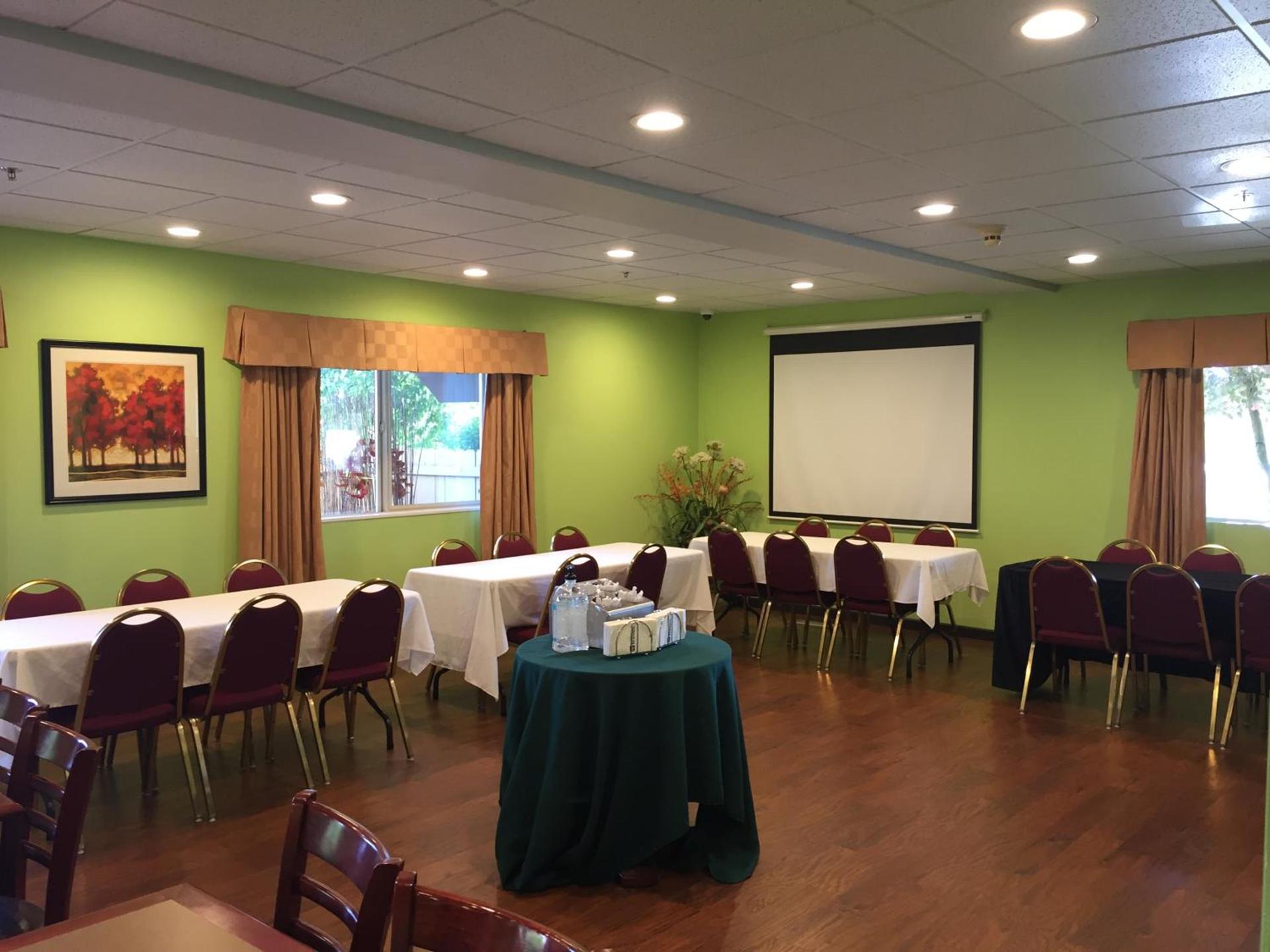 Best Western Sky Valley Inn photo 35
