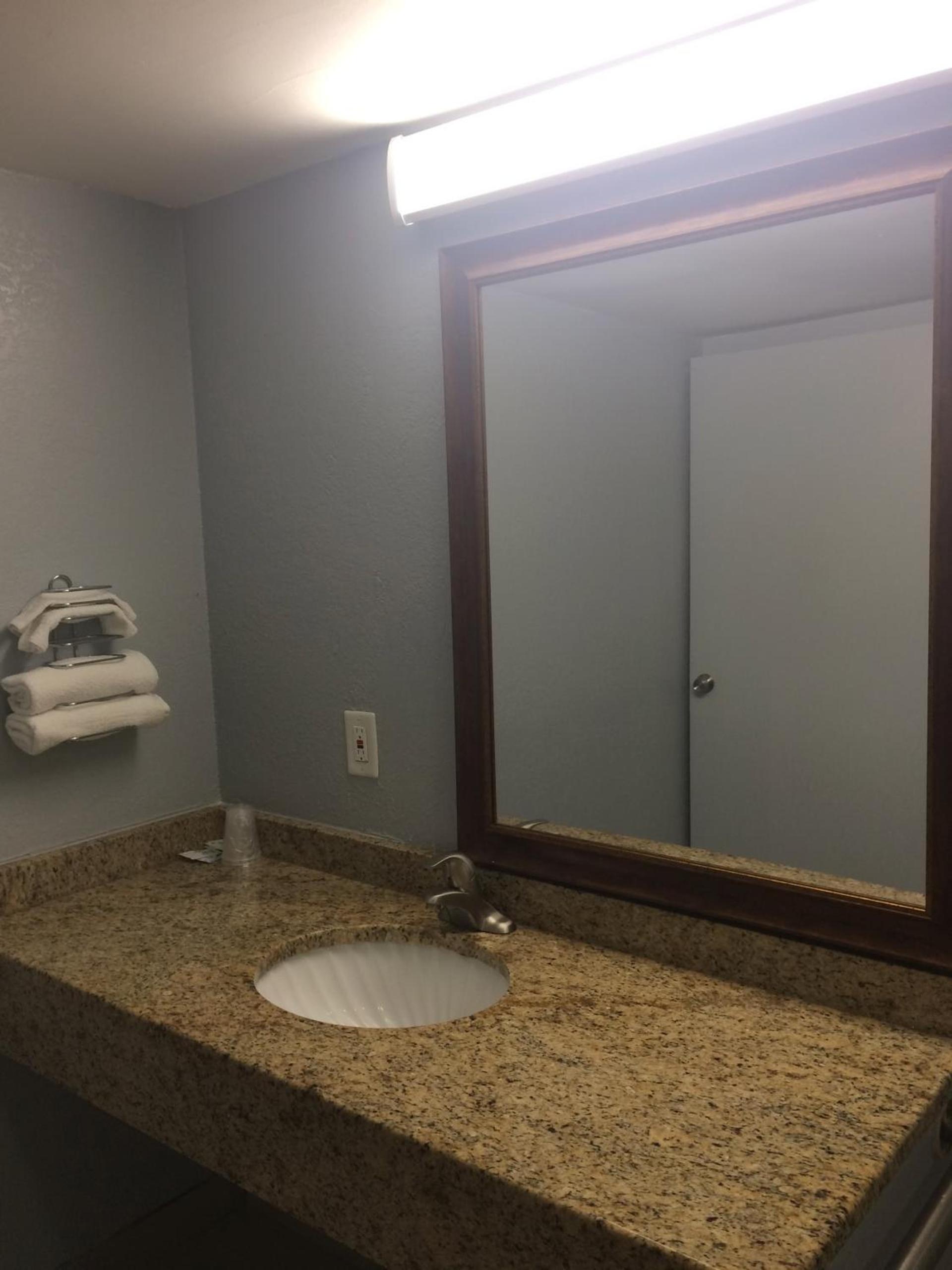 Gulf American Inns photo 11