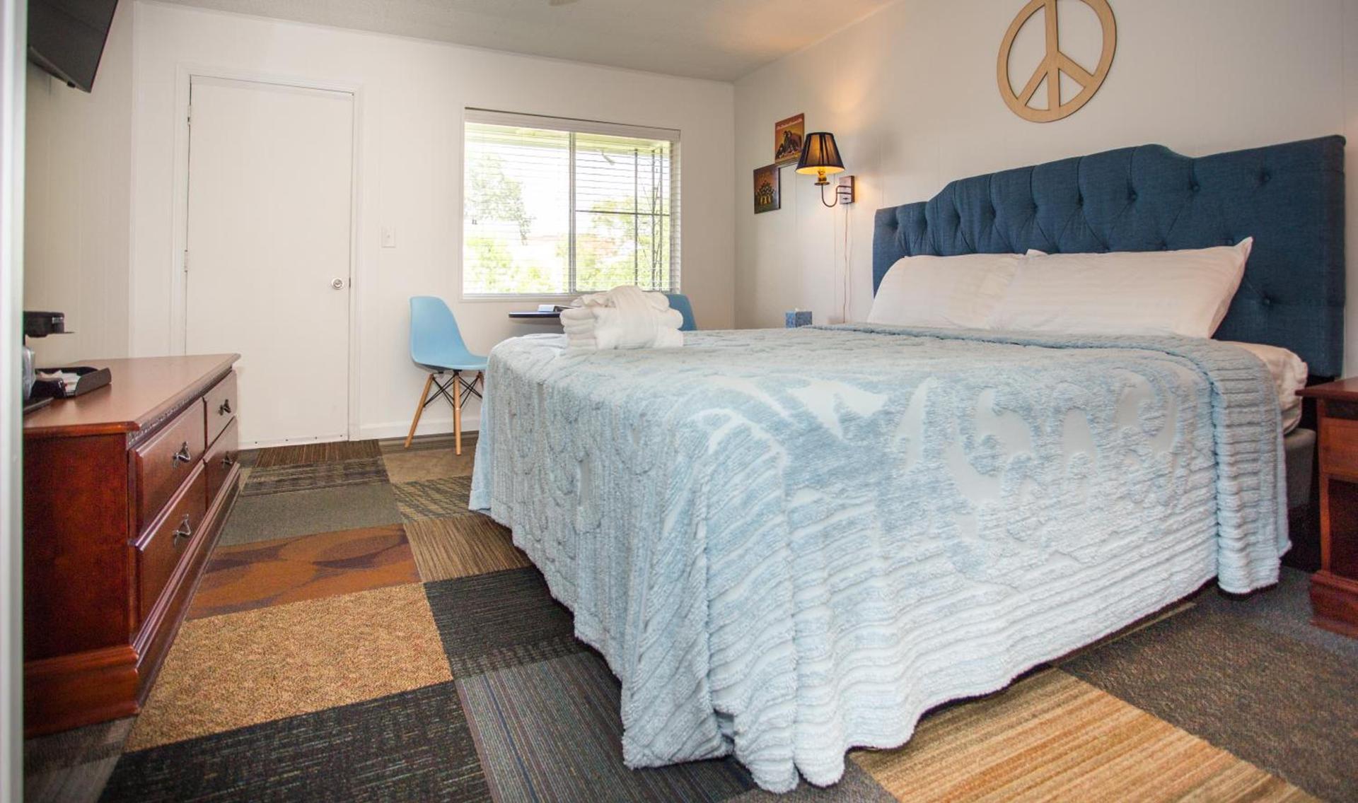 Sunset Motel photo 100