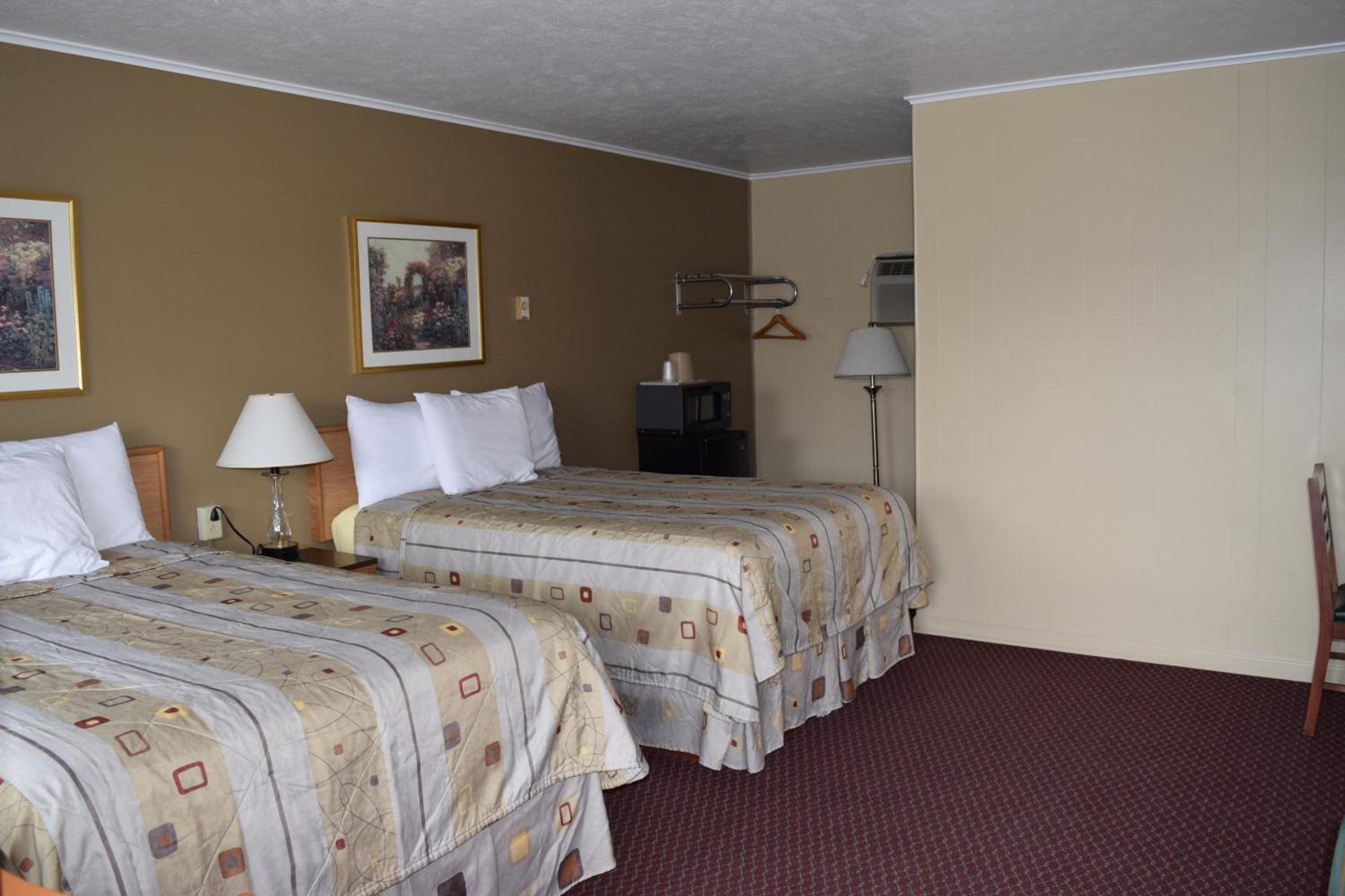 Economy Inn photo 17