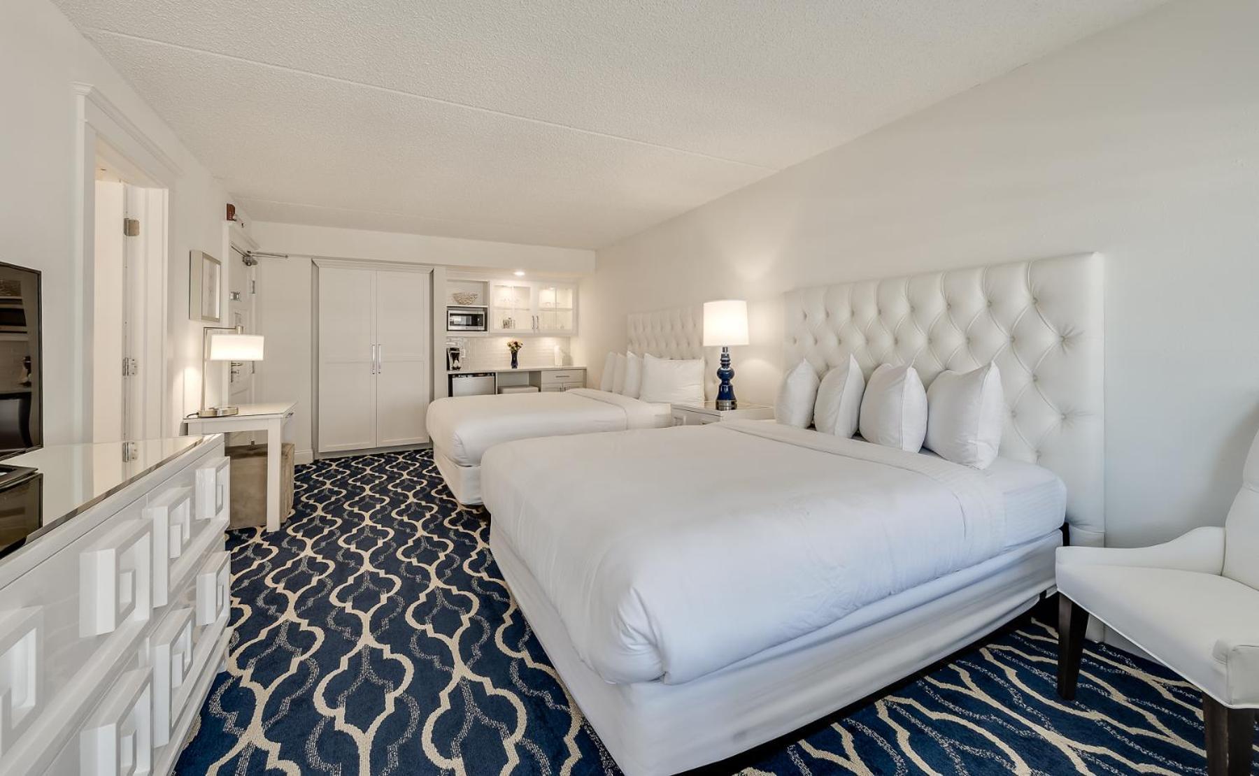 ICONA Cape May photo 40