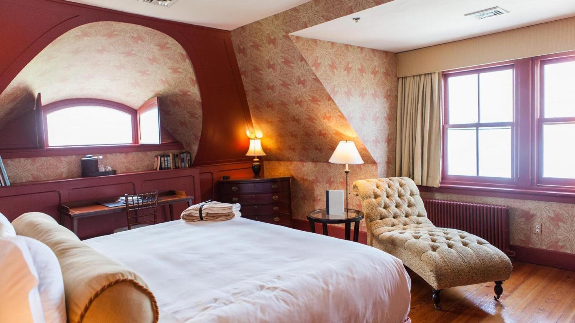 Castle Hill Inn photo 9