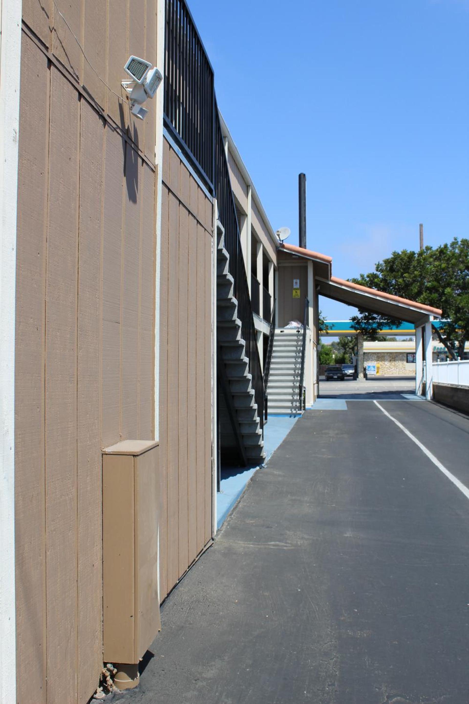Beachway Inn photo 9
