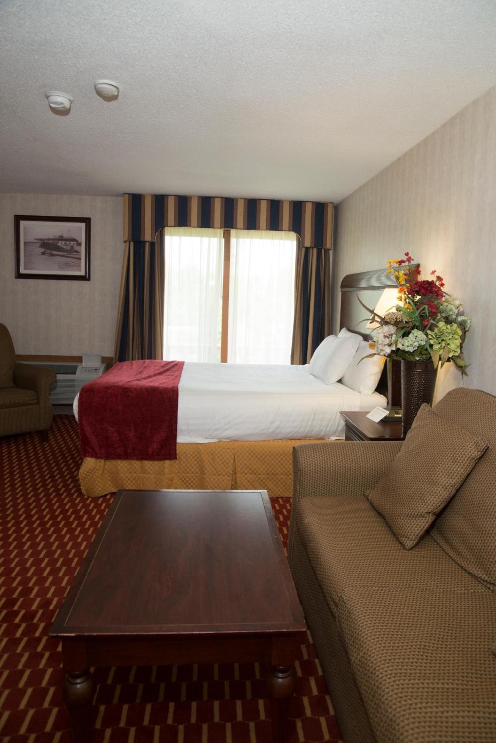 Hampton Falls Inn photo 24