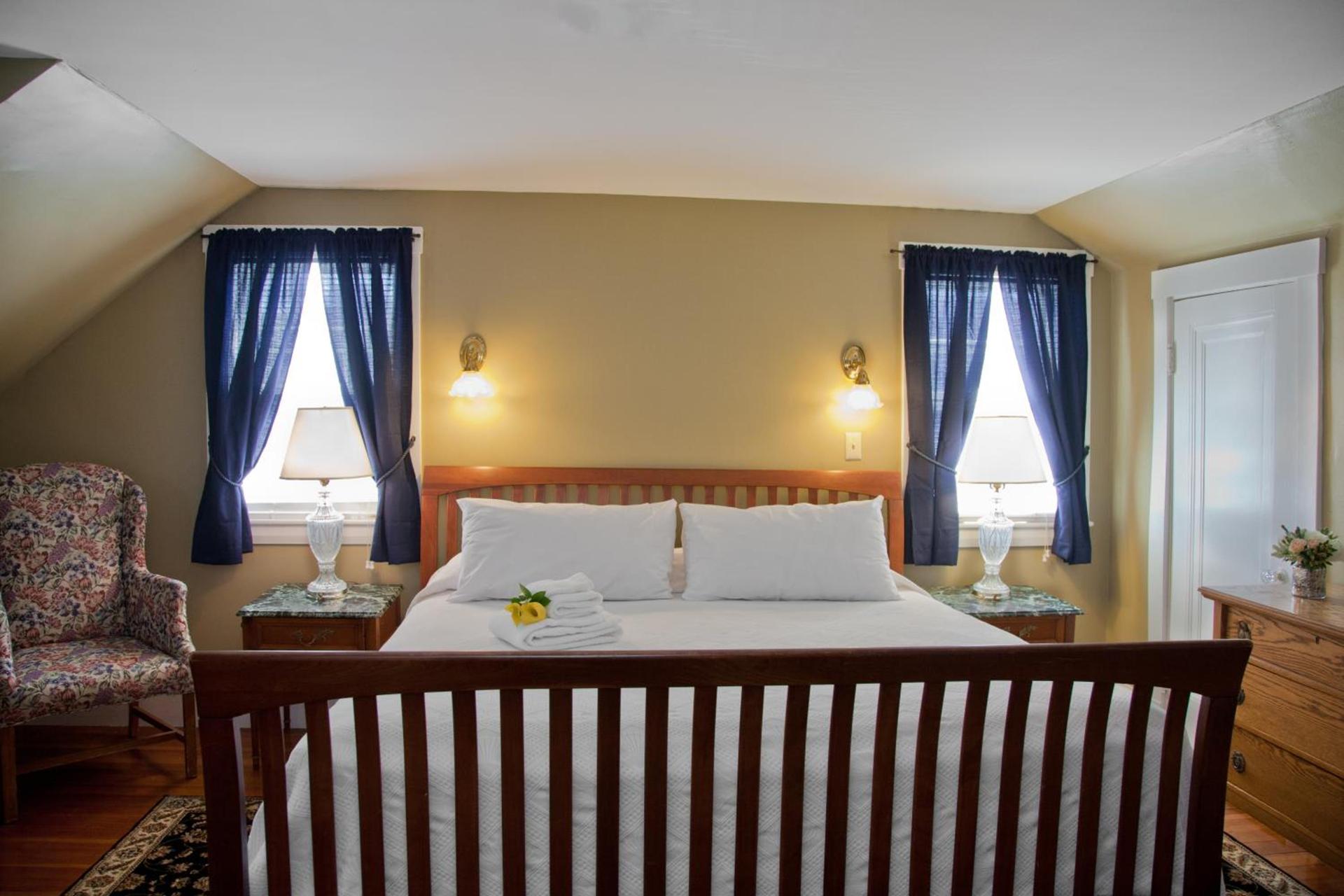 Concord's Colonial Inn photo 6