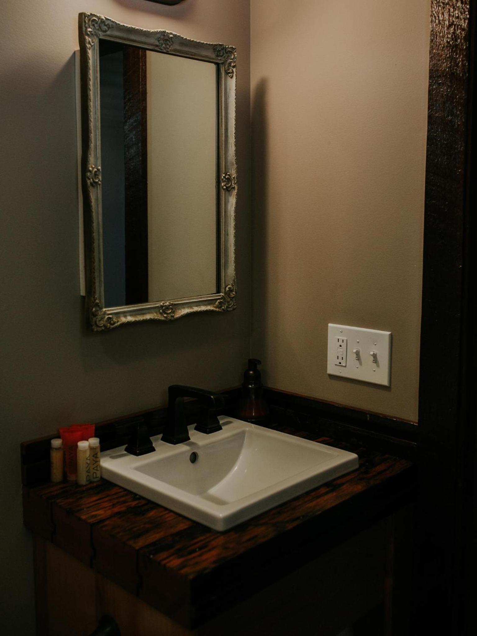 Pitchwood Inn photo 17