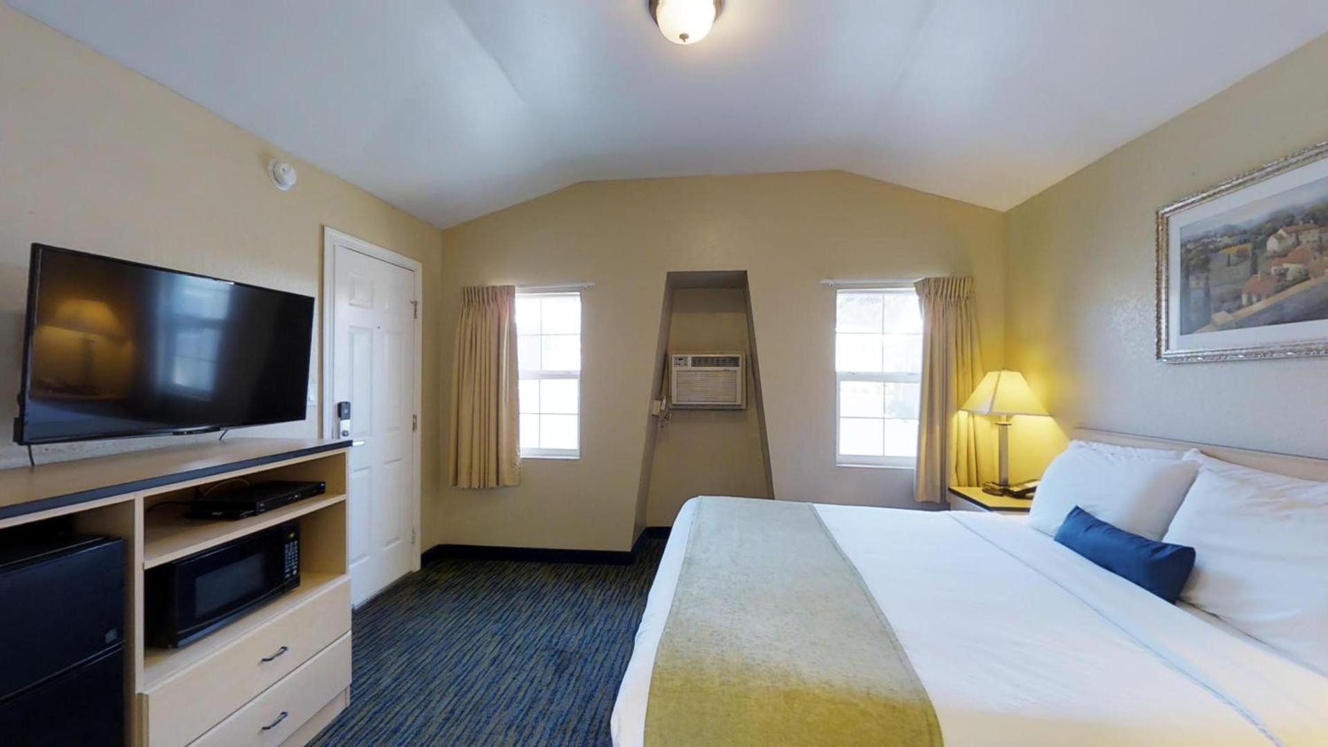 Napa Discovery Inn photo 6
