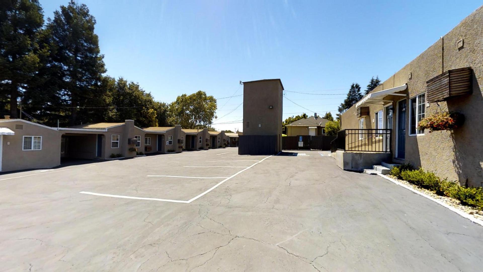 Napa Discovery Inn photo 13