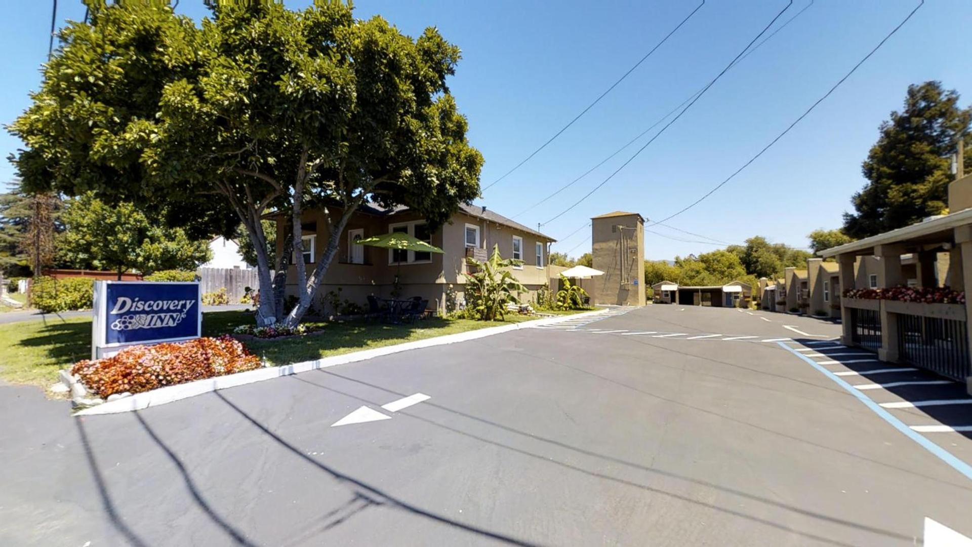 Napa Discovery Inn photo 8