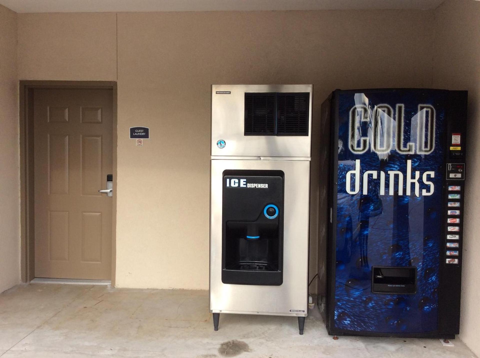Regency Inn & Suites- NW Houston photo 31