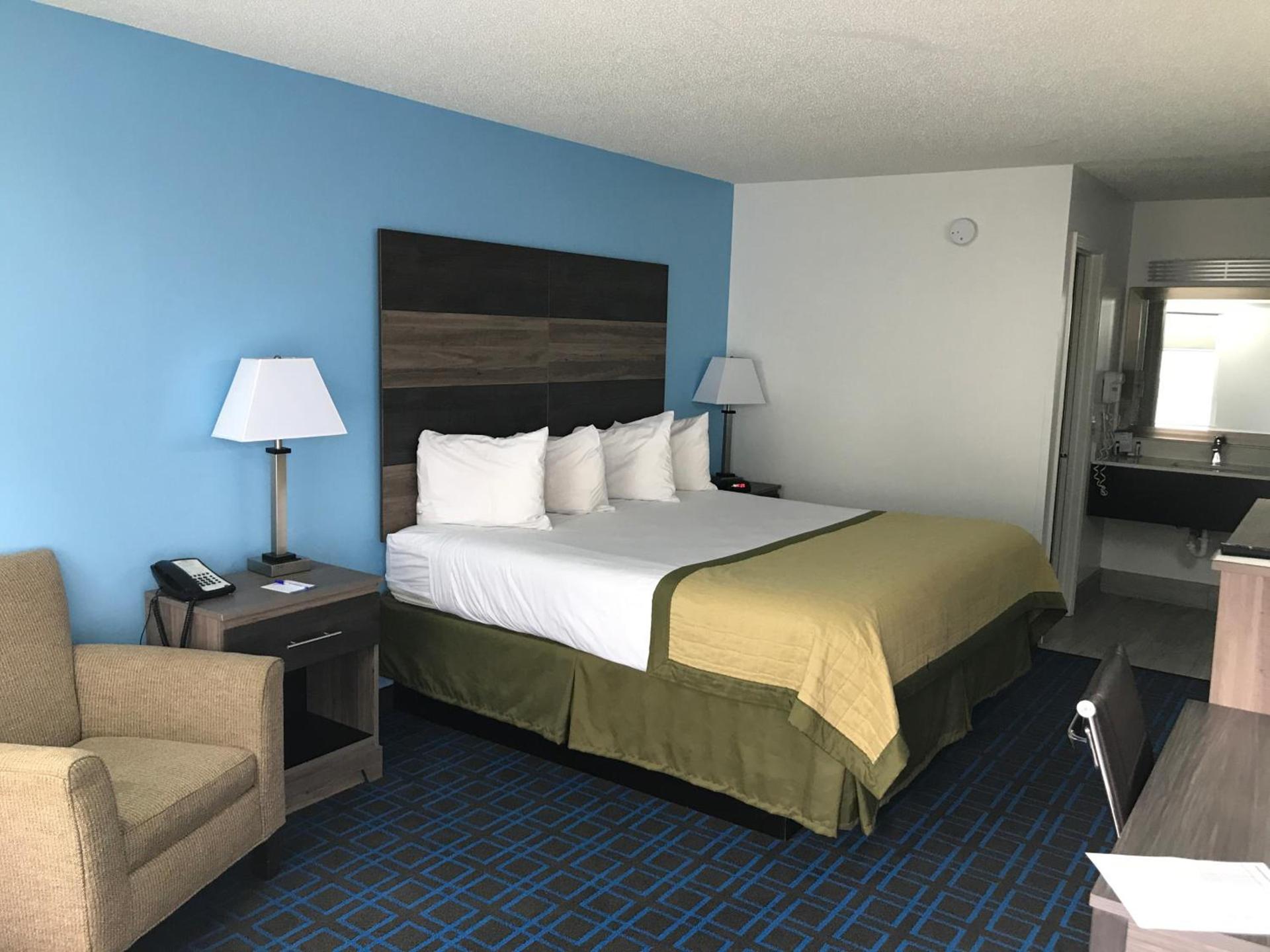 Baymont by Wyndham Anderson Clemson photo 8