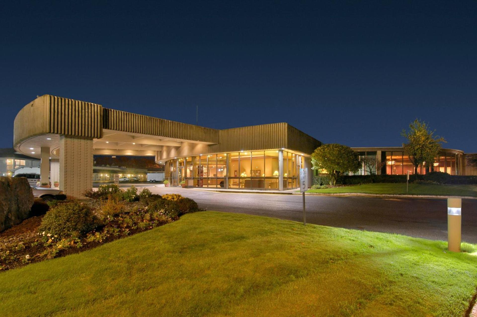Red Lion Hotel Coos Bay — hotel in Coos Bay