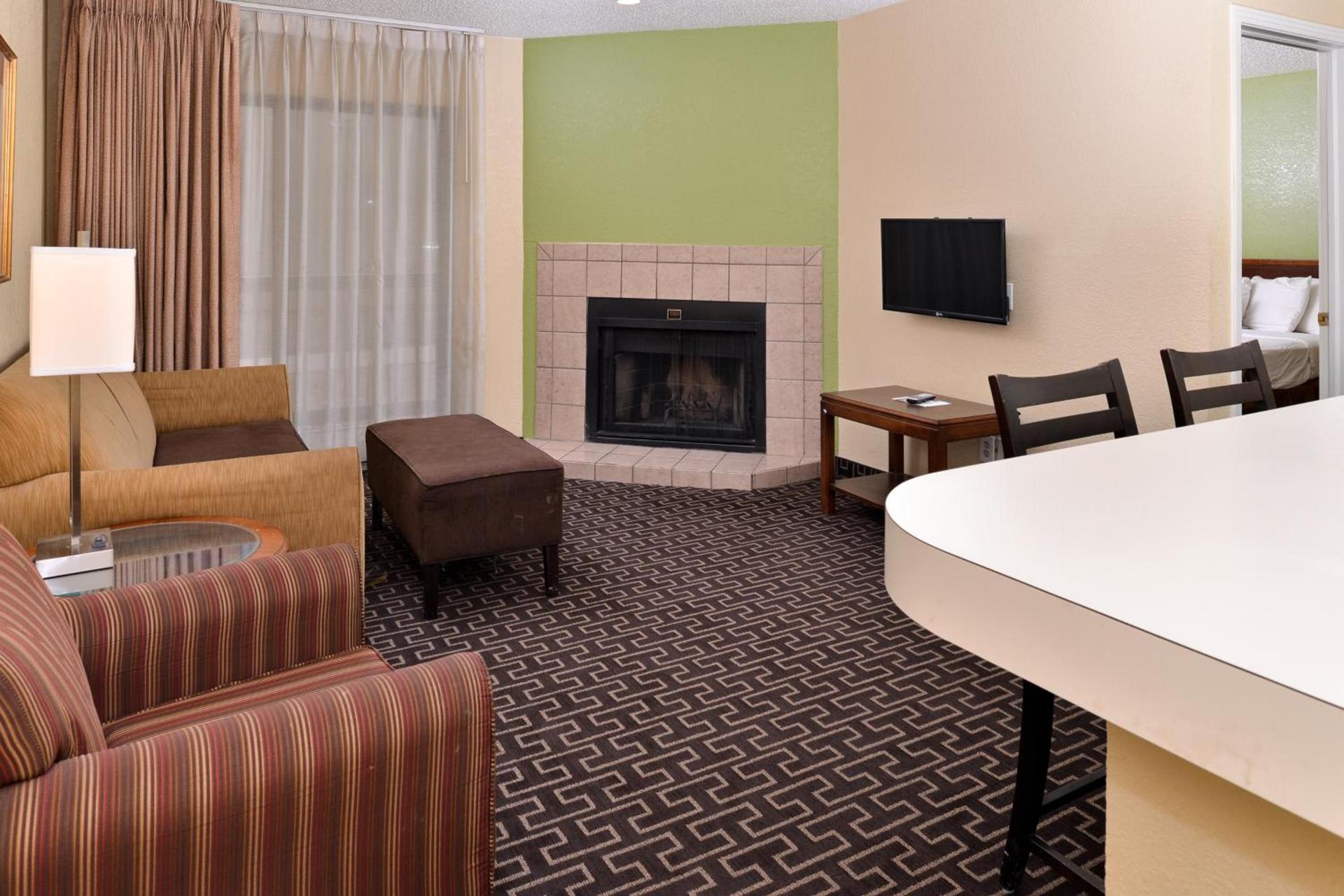 Americas Best Value Inn & Suites Extended Stay - Tulsa photo 23