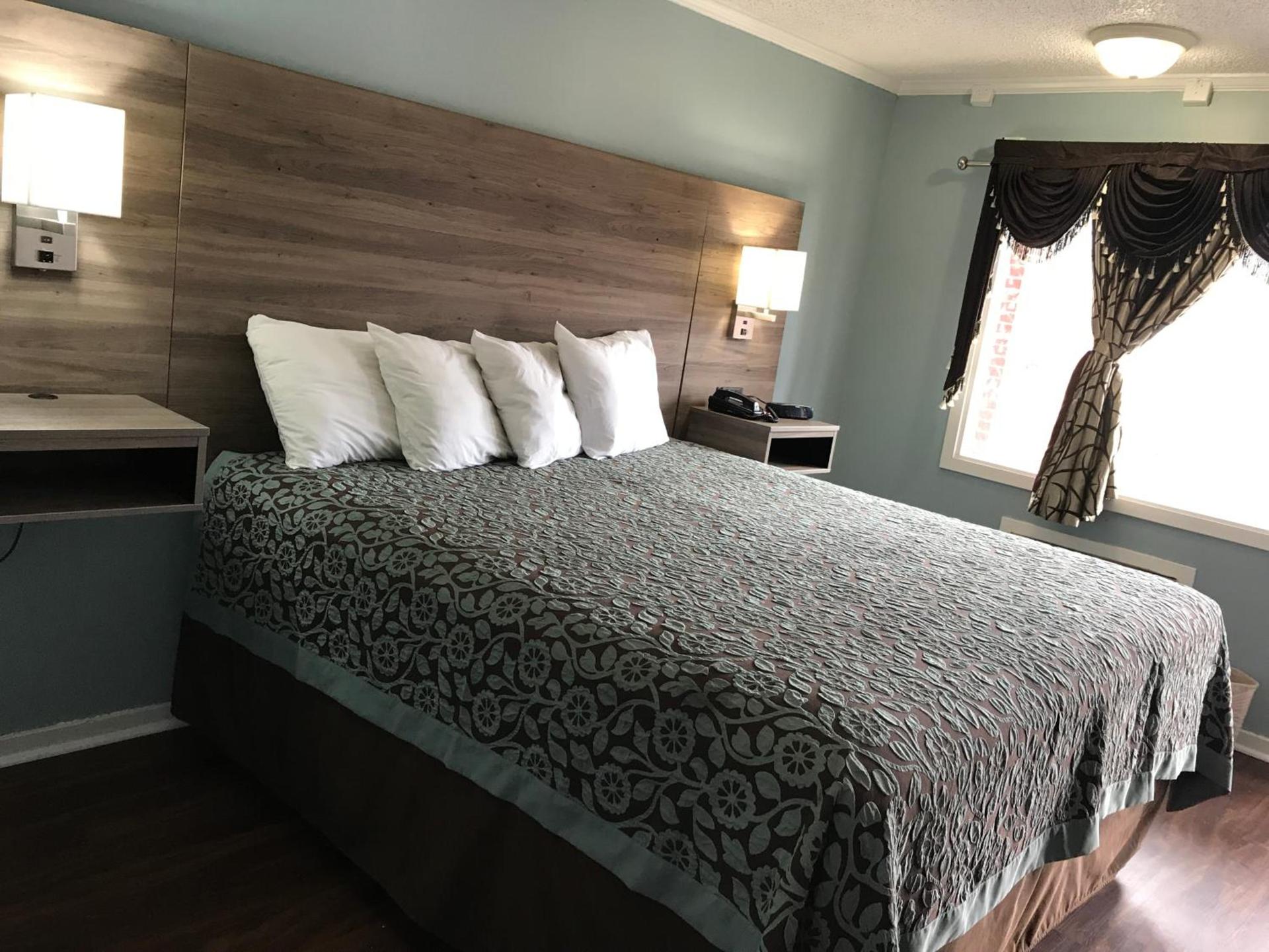Winton Inn & Suites photo 26
