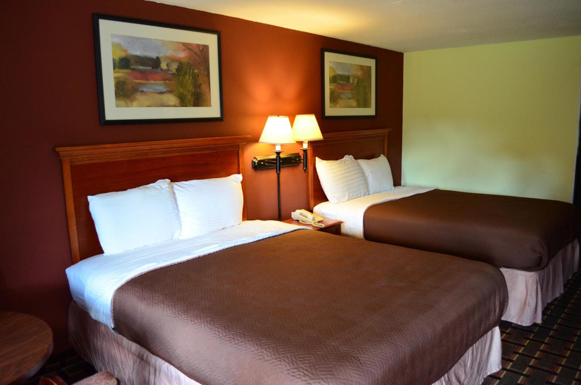 Greystone Motel photo 18
