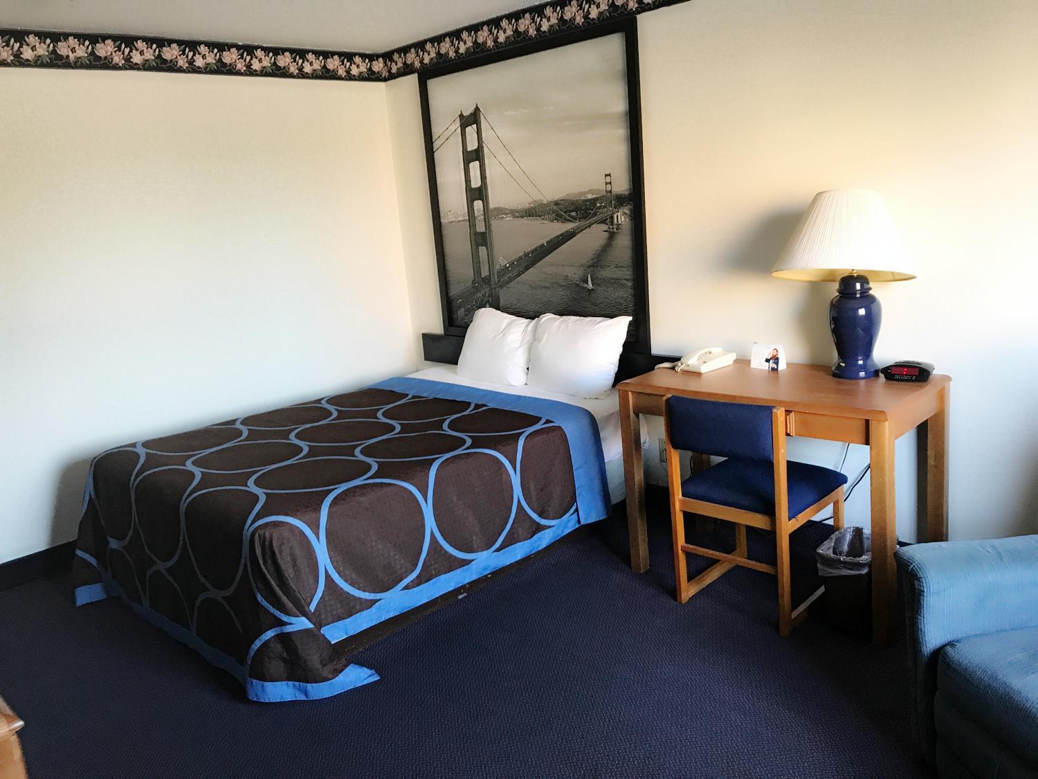 Best Inn photo 11