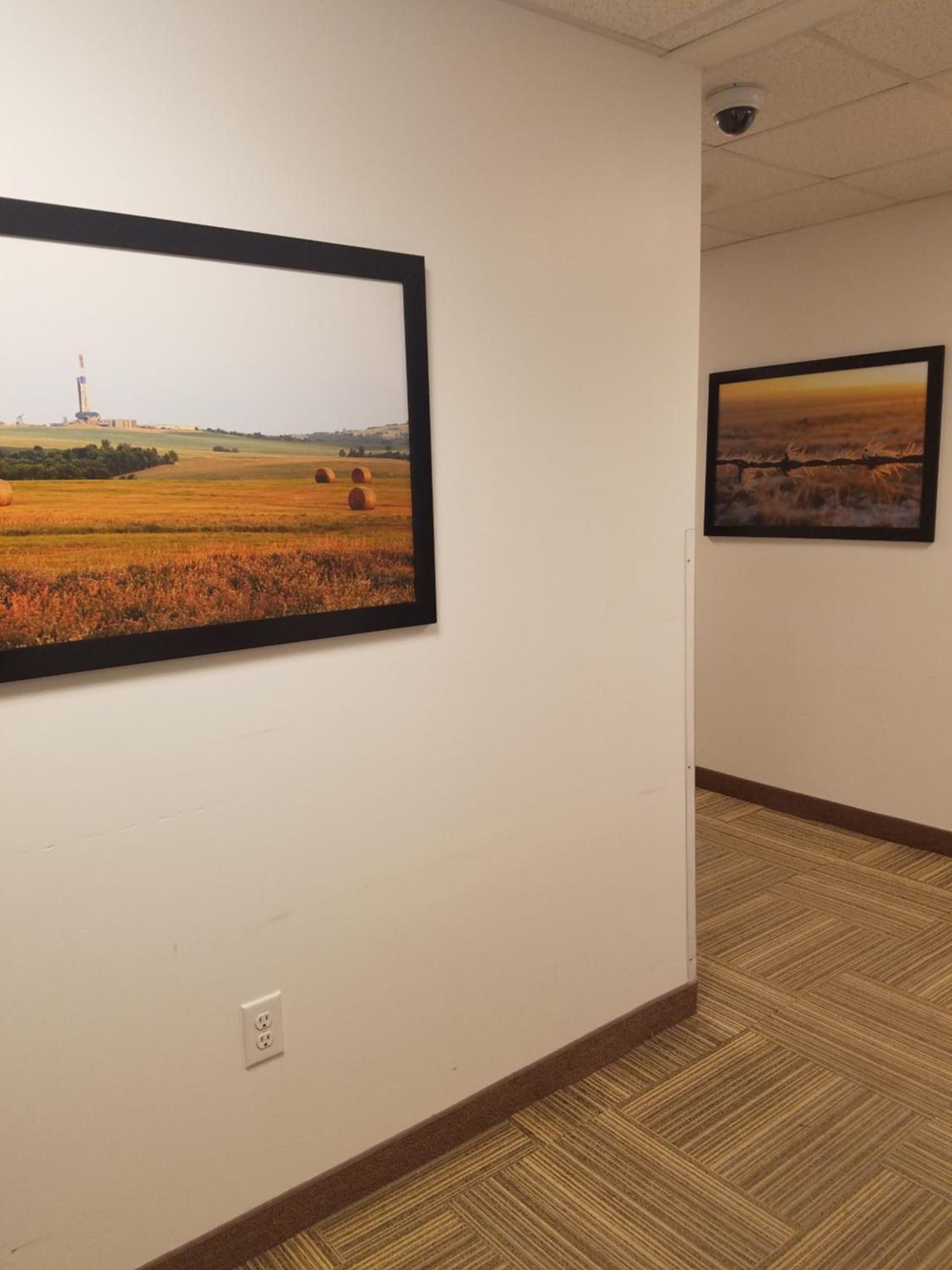Ramada by Wyndham Williston photo 14