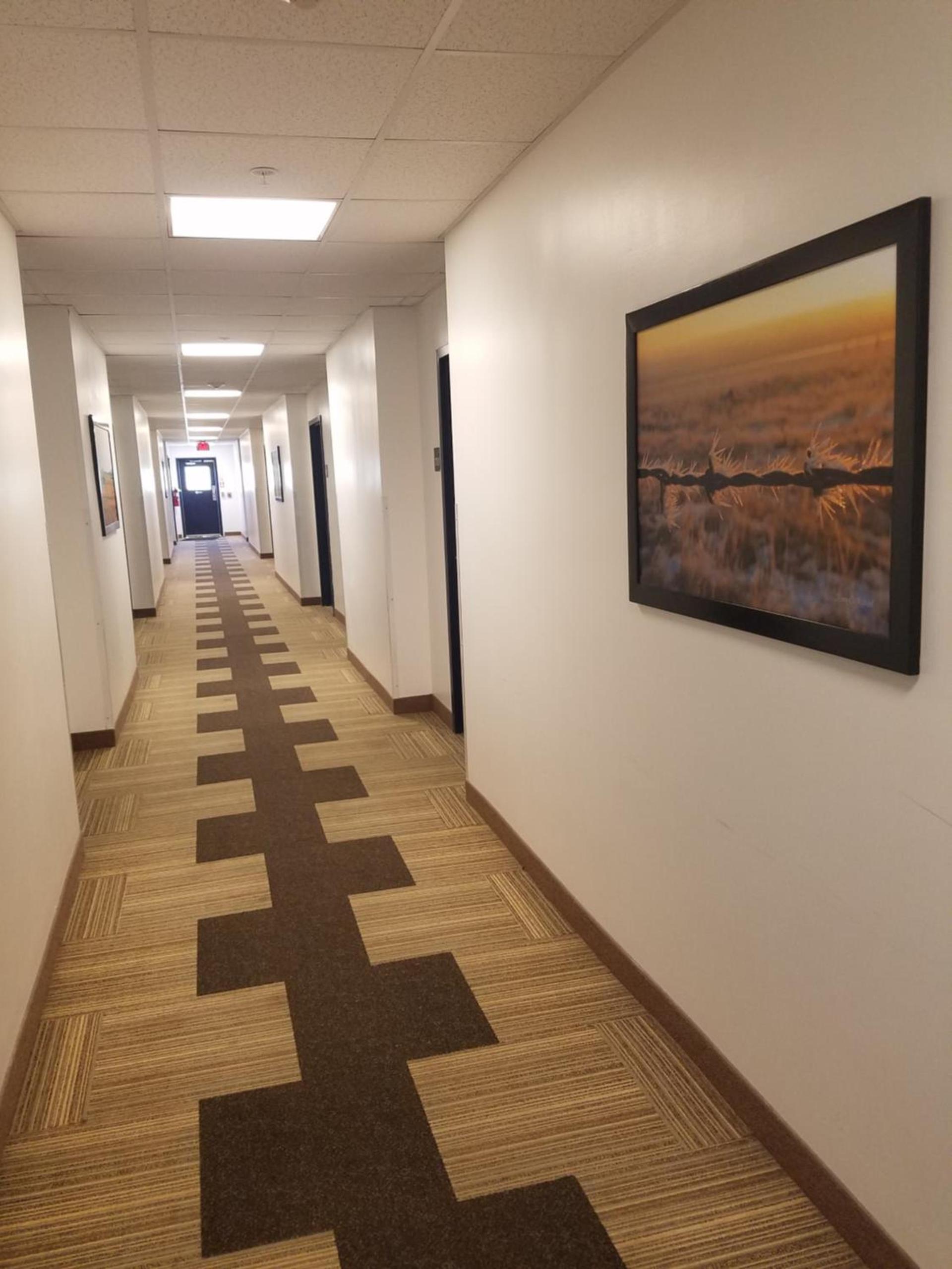 Ramada by Wyndham Williston photo 13
