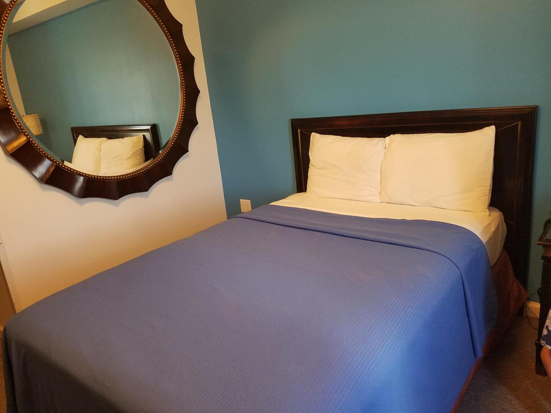 Ramada by Wyndham Williston photo 24
