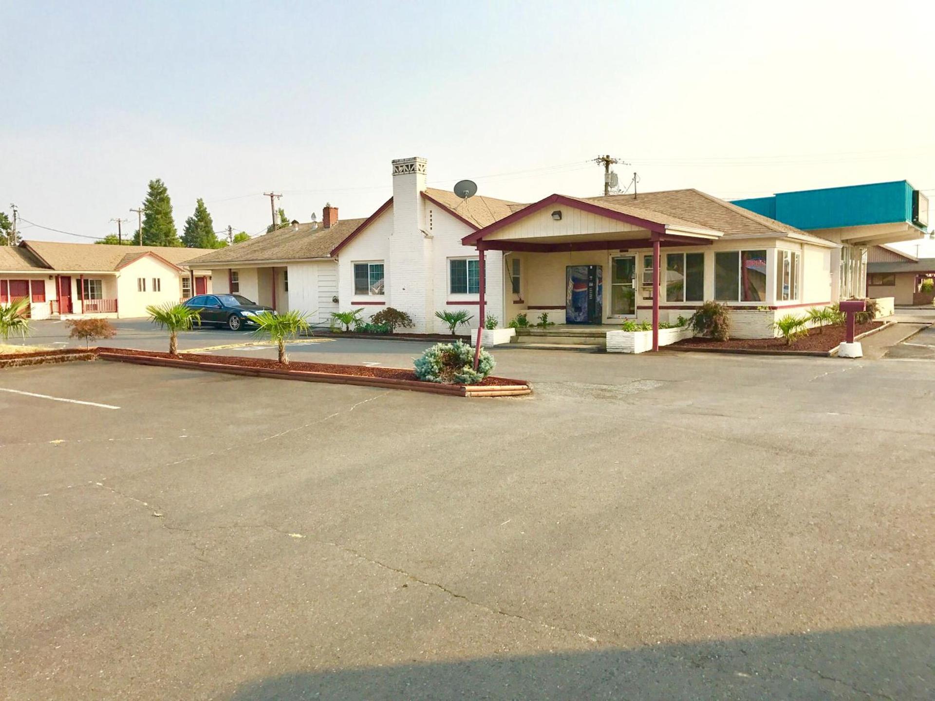 Travelers Inn Motel photo 4