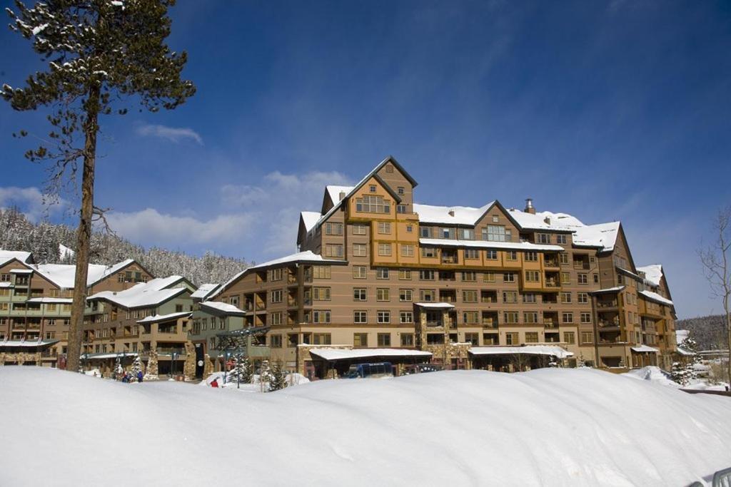 Zephyr Mountain Lodge photo 24