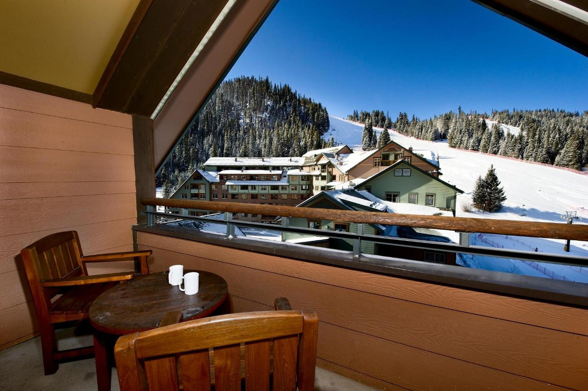 Zephyr Mountain Lodge photo 16