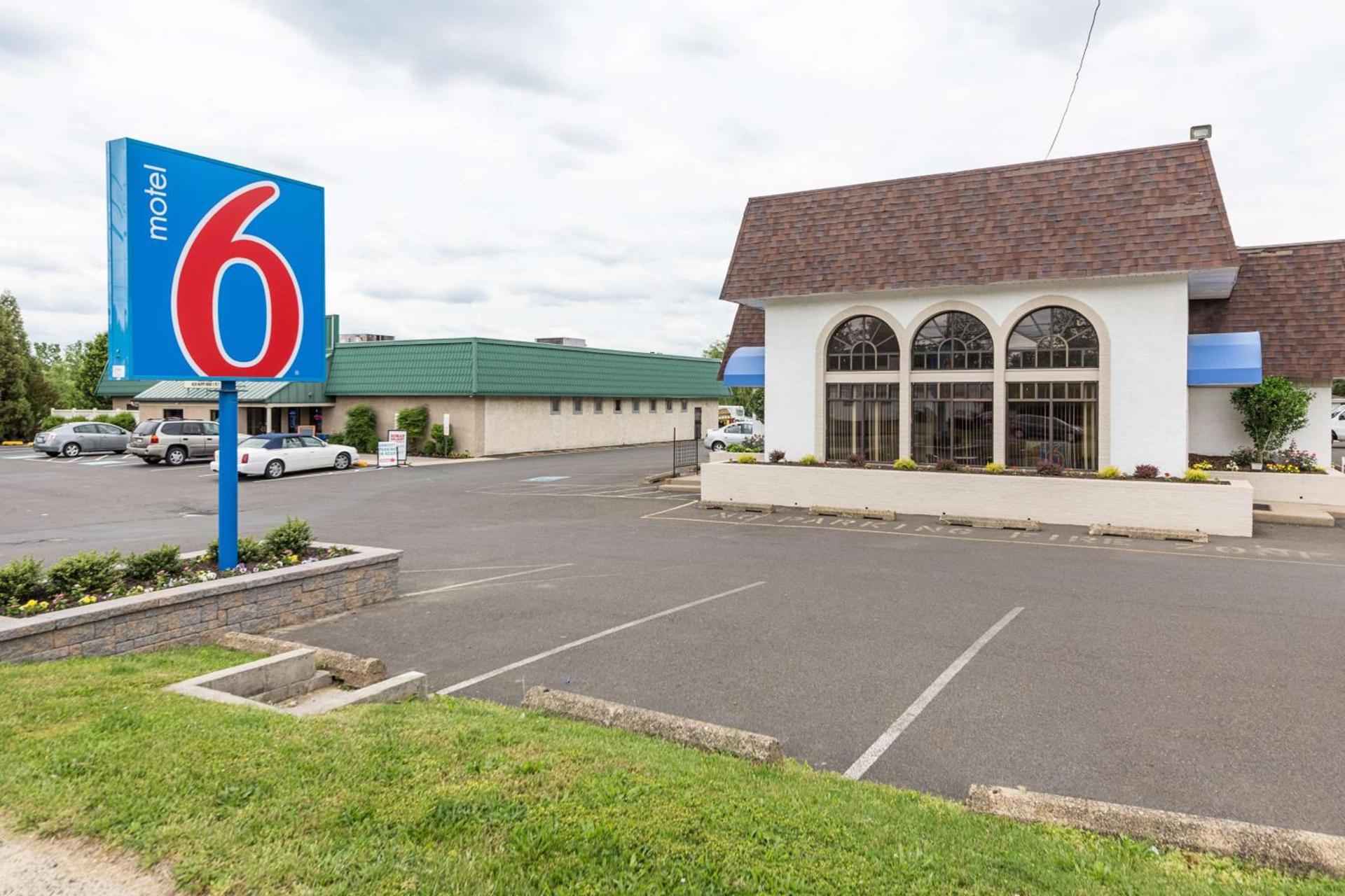 Motel 6-Warminster, PA photo 3