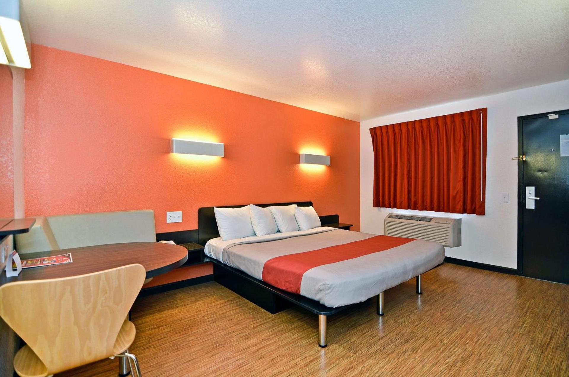 Motel 6-Fairfield, CA - Napa Valley photo 5