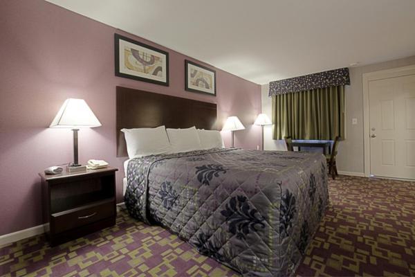 Mount Holyoke Inn photo 37