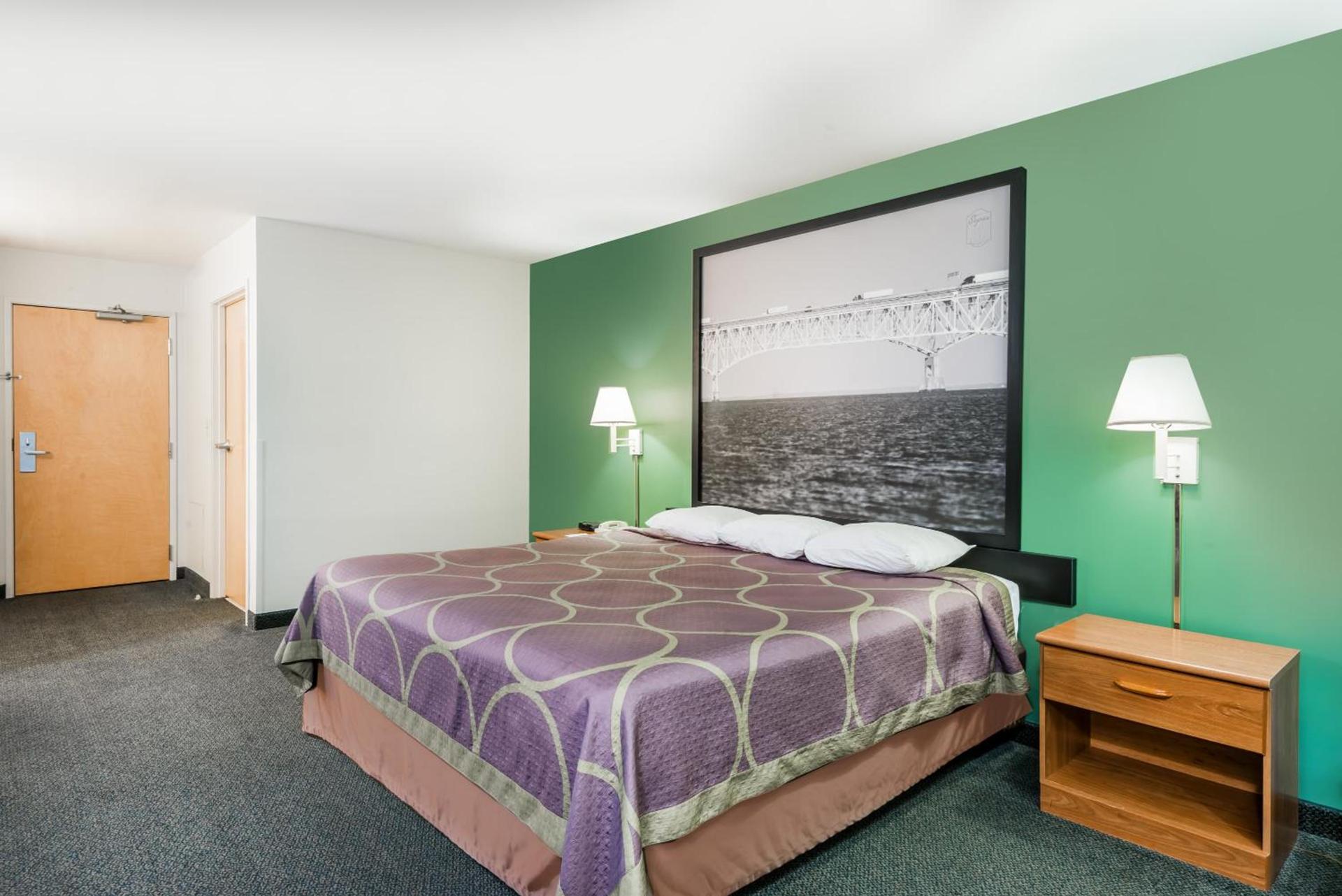 Super 8 by Wyndham Hagerstown/Halfway Area photo 29