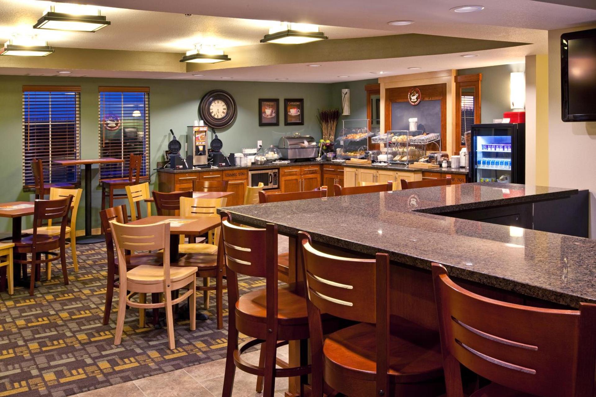 AmericInn by Wyndham Osage photo 16