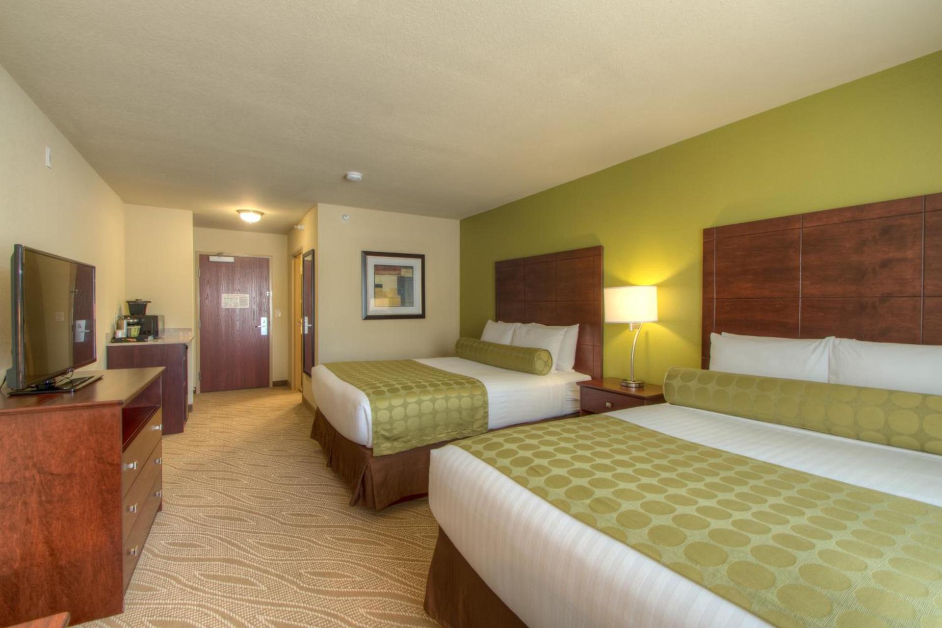 Cobblestone Inn & Suites - Holyoke photo 32