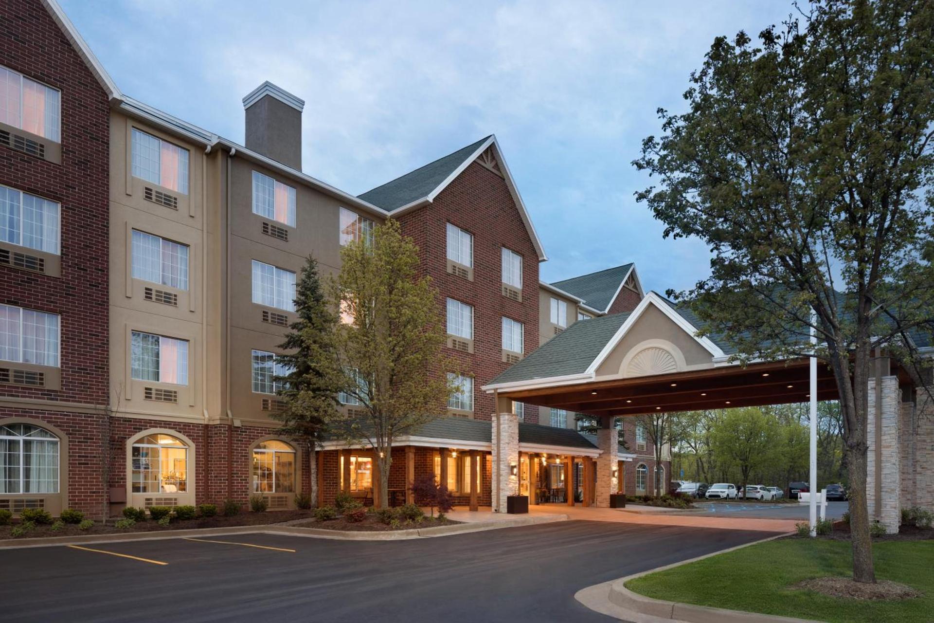 Country Inn & Suites by Radisson, Novi, MI photo 12