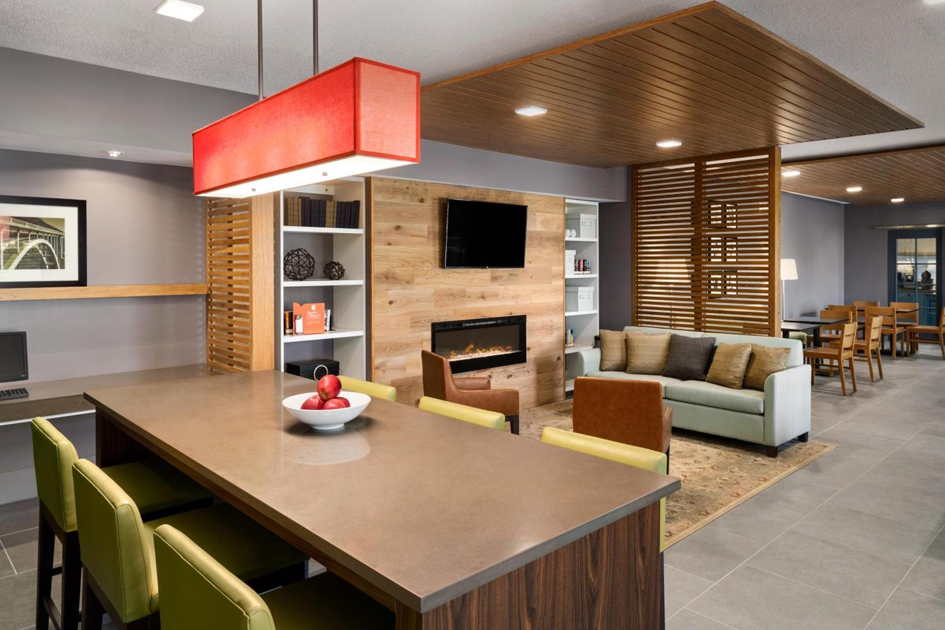 Country Inn & Suites by Radisson, Novi, MI photo 23