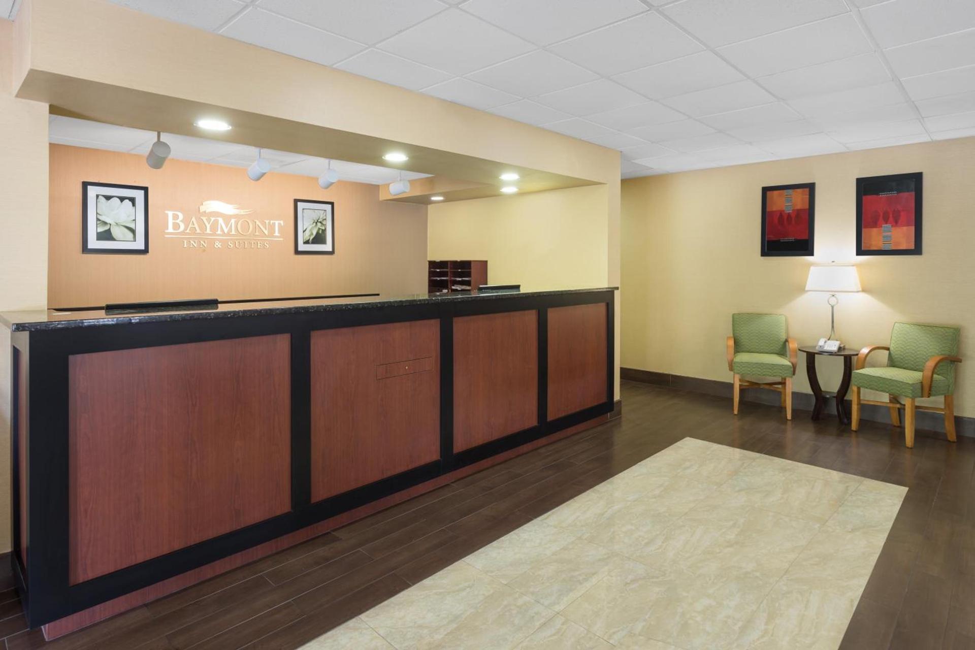 Baymont by Wyndham Orangeburg North photo 3