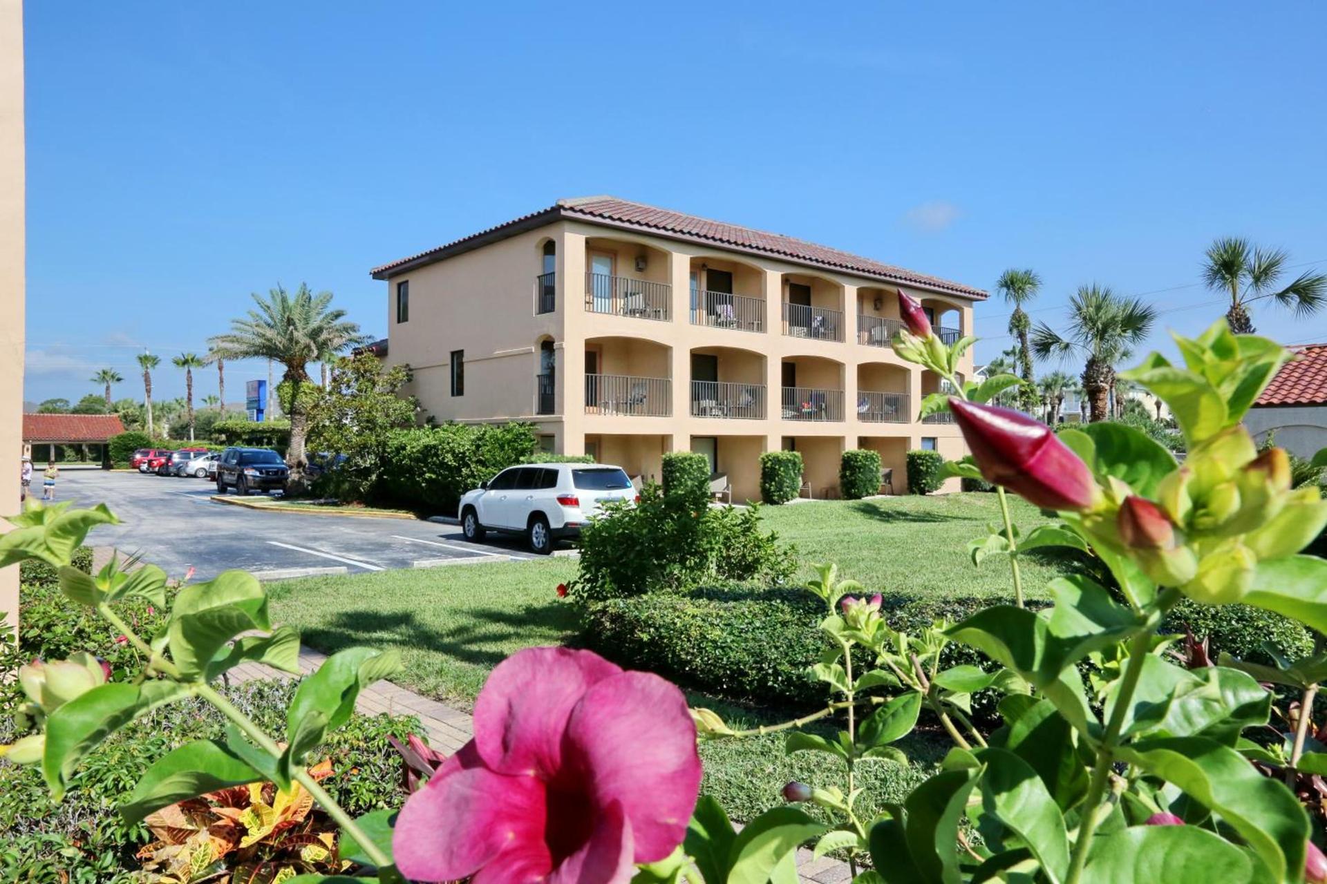 La Fiesta Ocean Inn & Suites photo 10