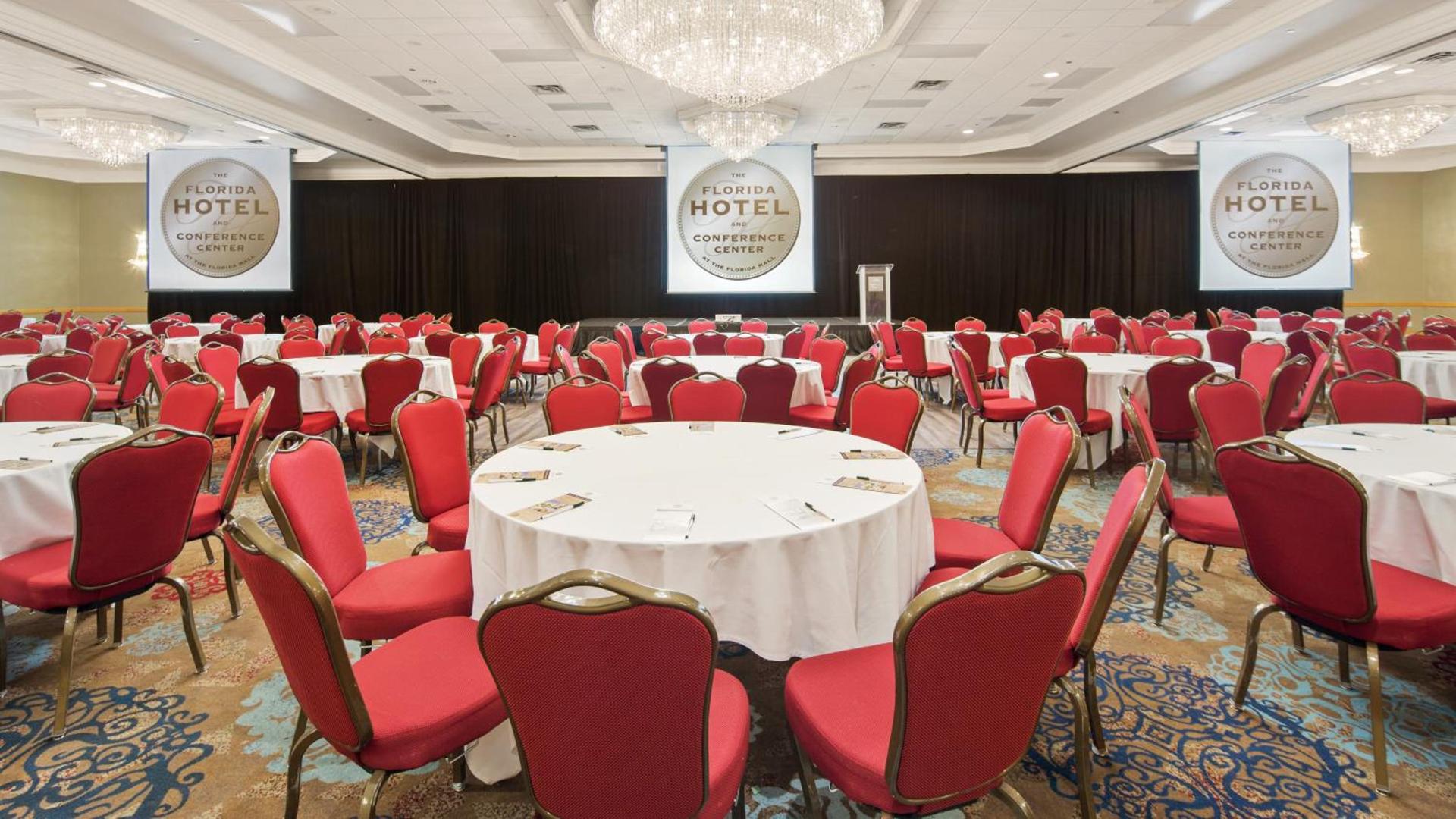 The Florida Hotel & Conference Center in the Florida Mall photo 24