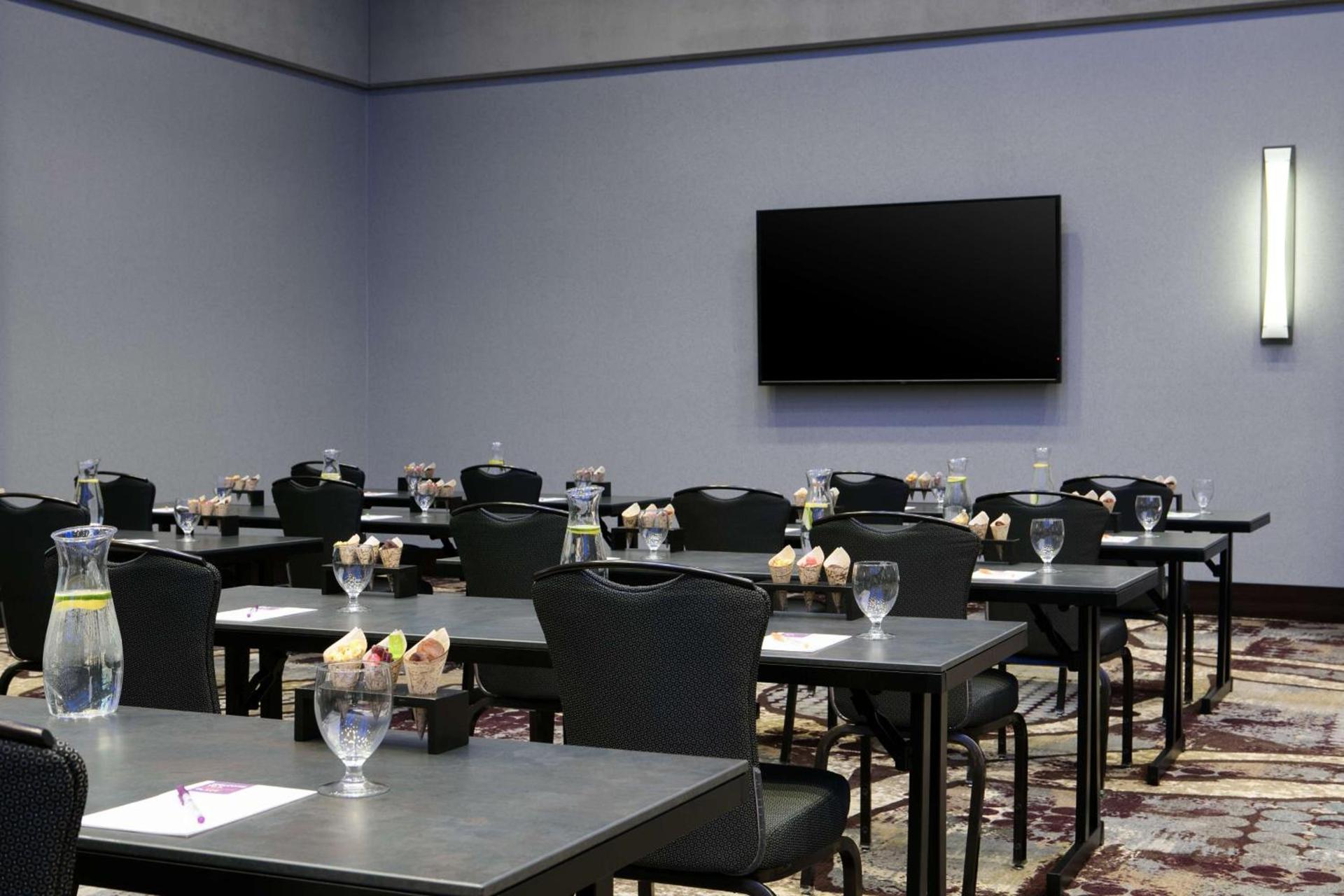 Hyatt Place Kansas City Lenexa City Center photo 81