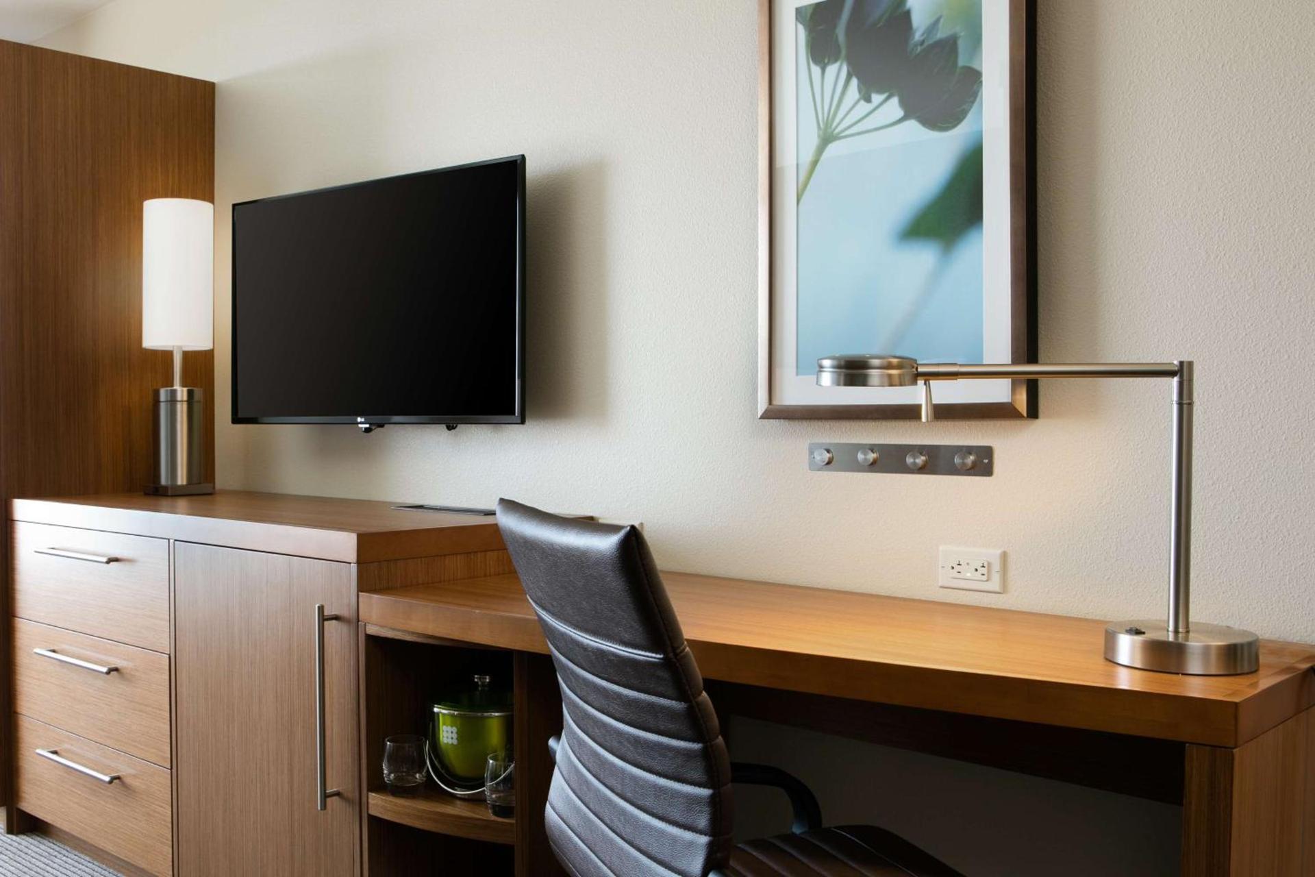 Hyatt Place Kansas City Lenexa City Center photo 78