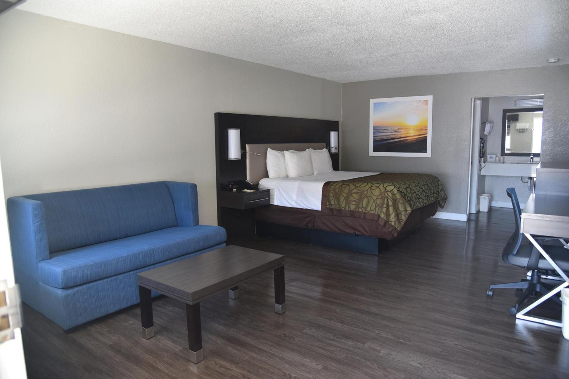 Days Inn by Wyndham Goose Creek photo 66
