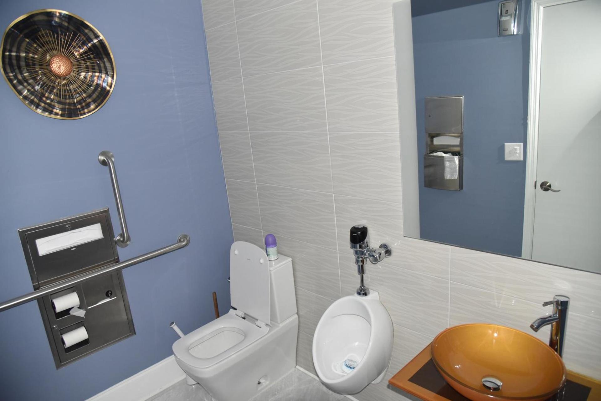 Days Inn by Wyndham Goose Creek photo 46