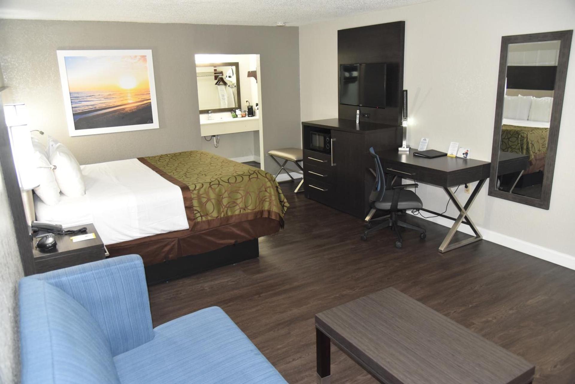 Days Inn by Wyndham Goose Creek photo 35